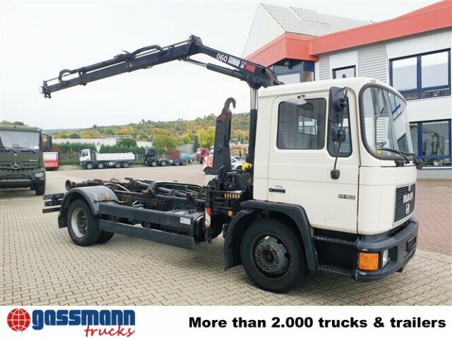 MAN 14.152 F 4x2 BB mit Kran Hiab 060-2 - Φορτηγό φόρτωσης γάντζου, Φορτηγό με γερανό: φωτογραφία 2 MAN 14.152 F 4x2 BB mit Kran Hiab 060-2 - Φορτηγό φόρτωσης γάντζου, Φορτηγό με γερανό: φωτογραφία 2