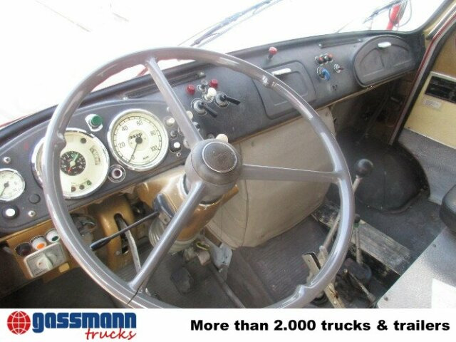 MAN 450 HALF TRO-TLF 16 - Ασθενοφόρο: φωτογραφία 4 MAN 450 HALF TRO-TLF 16 - Ασθενοφόρο: φωτογραφία 4