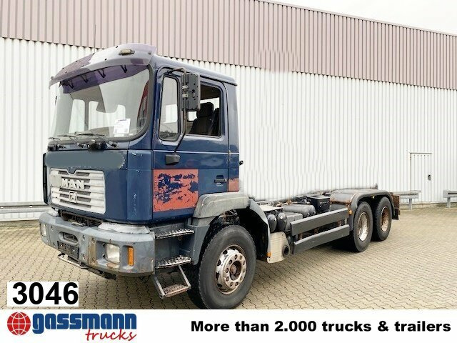 MAN T40 26.364/414 6x4, 6-Zylinder - Φορτηγό σασί: φωτογραφία 1 MAN T40 26.364/414 6x4, 6-Zylinder - Φορτηγό σασί: φωτογραφία 1