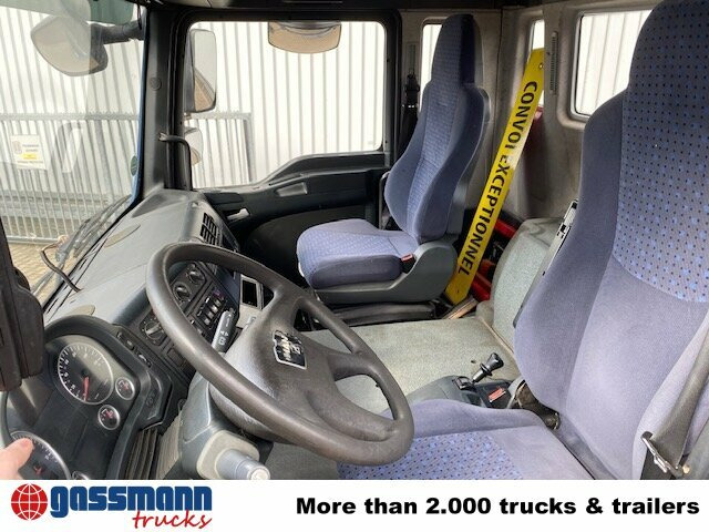 MAN TGA 35.480 8x4-4 BL, Lift-/Lenkachse - Φορτηγό σασί: φωτογραφία 4 MAN TGA 35.480 8x4-4 BL, Lift-/Lenkachse - Φορτηγό σασί: φωτογραφία 4