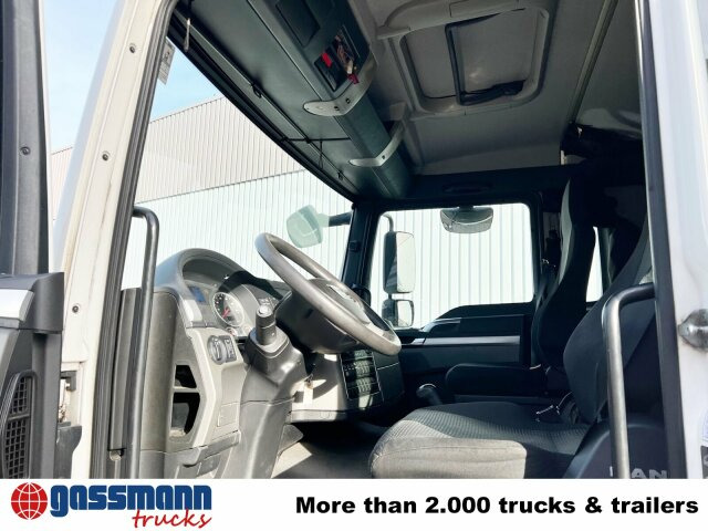 MAN TGL 12.220 4X2 BL mit Dhollandia LBW - Φορτηγό κόφα: φωτογραφία 2 MAN TGL 12.220 4X2 BL mit Dhollandia LBW - Φορτηγό κόφα: φωτογραφία 2