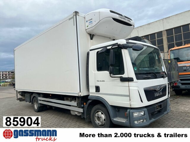 MAN TGL 12.220 4X2 BL mit Motorschaden, - Φορτηγό ψυγείο: φωτογραφία 1 MAN TGL 12.220 4X2 BL mit Motorschaden, - Φορτηγό ψυγείο: φωτογραφία 1