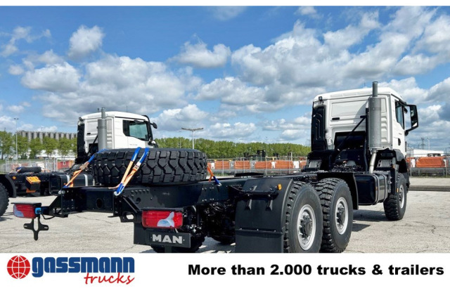MAN TGS 33.440 6x6 BB CH, Euro2, Einzelbereifung - Φορτηγό σασί: φωτογραφία 5 MAN TGS 33.440 6x6 BB CH, Euro2, Einzelbereifung - Φορτηγό σασί: φωτογραφία 5