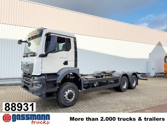 MAN TGS 33.440 6x6 BB CH, Hohe Bauart, Nebenantrieb - Φορτηγό σασί: φωτογραφία 1 MAN TGS 33.440 6x6 BB CH, Hohe Bauart, Nebenantrieb - Φορτηγό σασί: φωτογραφία 1