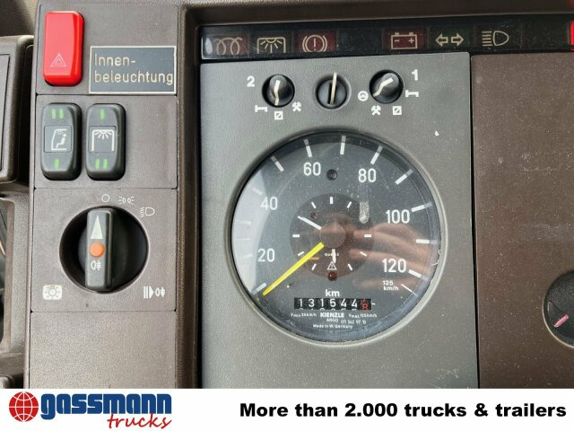 Mercedes-Benz 711 D-KA 4x2, Standklima, 11-Sitze, 2 x on stock - Φορτηγό κόφα: φωτογραφία 5 Mercedes-Benz 711 D-KA 4x2, Standklima, 11-Sitze, 2 x on stock - Φορτηγό κόφα: φωτογραφία 5