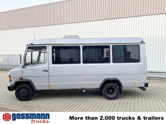 Mercedes-Benz 711 D-KA 4x2, Standklima, 11-Sitze, 2 x on stock - Φορτηγό κόφα: φωτογραφία 2 Mercedes-Benz 711 D-KA 4x2, Standklima, 11-Sitze, 2 x on stock - Φορτηγό κόφα: φωτογραφία 2