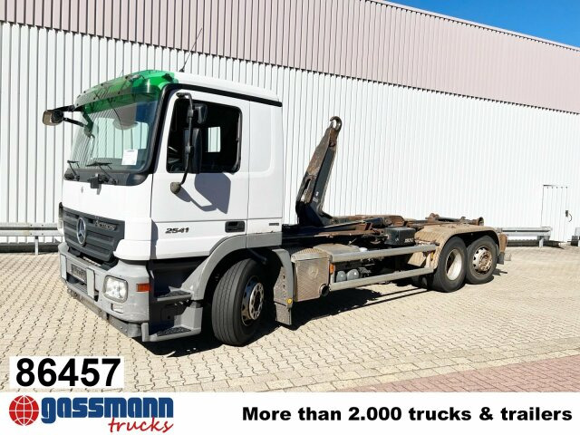 Mercedes-Benz Actros 2541 L 6x2/48 Retarder, Lenk-/Liftachse - Φορτηγό φόρτωσης γάντζου: φωτογραφία 1 Mercedes-Benz Actros 2541 L 6x2/48 Retarder, Lenk-/Liftachse - Φορτηγό φόρτωσης γάντζου: φωτογραφία 1