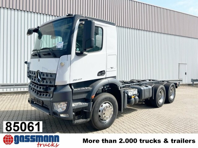 Mercedes-Benz Arocs 2642 K 6x4, Retarder, Motorabtrieb - Φορτηγό σασί: φωτογραφία 1 Mercedes-Benz Arocs 2642 K 6x4, Retarder, Motorabtrieb - Φορτηγό σασί: φωτογραφία 1