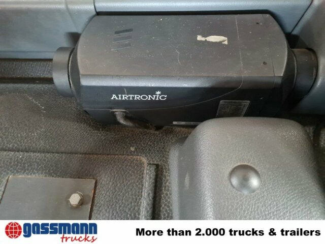 Mercedes-Benz Axor 1828 AK 4x4, Winterdienstausstattung, Kran - Φορτηγό ανατρεπόμενο, Φορτηγό με γερανό: φωτογραφία 4 Mercedes-Benz Axor 1828 AK 4x4, Winterdienstausstattung, Kran - Φορτηγό ανατρεπόμενο, Φορτηγό με γερανό: φωτογραφία 4