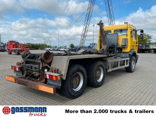 Mercedes-Benz SK II 2631 6x4, Winterdienstausstattung - Φορτηγό φόρτωσης γάντζου: φωτογραφία 2 Mercedes-Benz SK II 2631 6x4, Winterdienstausstattung - Φορτηγό φόρτωσης γάντζου: φωτογραφία 2
