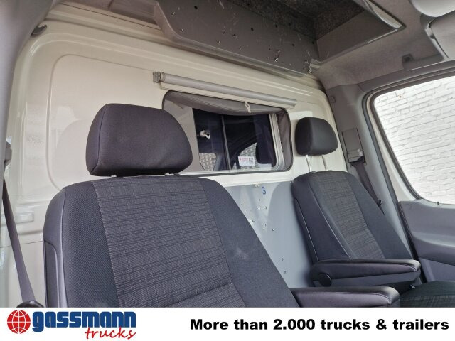 Mercedes-Benz Sprinter 516 CDI 4x2, Rettungswagen - Βαν: φωτογραφία 5 Mercedes-Benz Sprinter 516 CDI 4x2, Rettungswagen - Βαν: φωτογραφία 5
