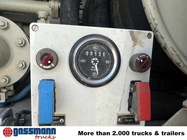 Unimog U 1300 L 435/11 4x4, Bundeswehr-Feuerwehr - Πυροσβεστικό όχημα: φωτογραφία 3 Unimog U 1300 L 435/11 4x4, Bundeswehr-Feuerwehr - Πυροσβεστικό όχημα: φωτογραφία 3