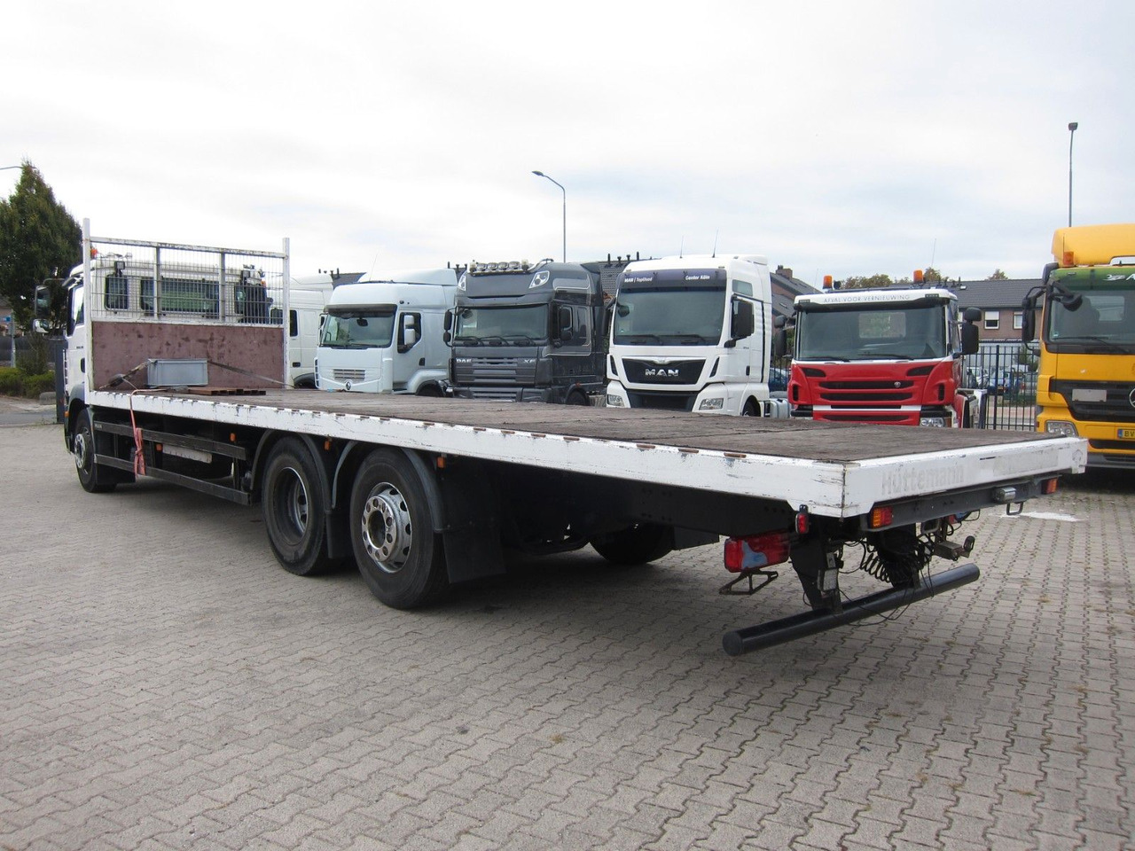 MAN TGM 26 340 6X2*4 BL Plateau Manual - Φορτηγό με ανοιχτή καρότσα: φωτογραφία 3 MAN TGM 26 340 6X2*4 BL Plateau Manual - Φορτηγό με ανοιχτή καρότσα: φωτογραφία 3
