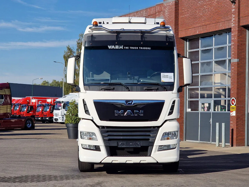 MAN TGX 26.500 6x2 XXL - Chassis - Full air - Night clima - AS Tronic - - Φορτηγό σασί: φωτογραφία 2 MAN TGX 26.500 6x2 XXL - Chassis - Full air - Night clima - AS Tronic - - Φορτηγό σασί: φωτογραφία 2