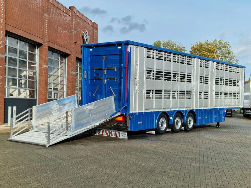 Μίσθωση Pezzaioli New 3 stock livestock trailer 95.4M2 - Water & Ventilation - Lifting floors - Lifting roof - Lift axle Pezzaioli New 3 stock livestock trailer 95.4M2 - Water & Ventilation - Lifting floors - Lifting roof - Lift axle: φωτογραφία 16 Μίσθωση Pezzaioli New 3 stock livestock trailer 95.4M2 - Water & Ventilation - Lifting floors - Lifting roof - Lift axle Pezzaioli New 3 stock livestock trailer 95.4M2 - Water & Ventilation - Lifting floors - Lifting roof - Lift axle: φωτογραφία 16