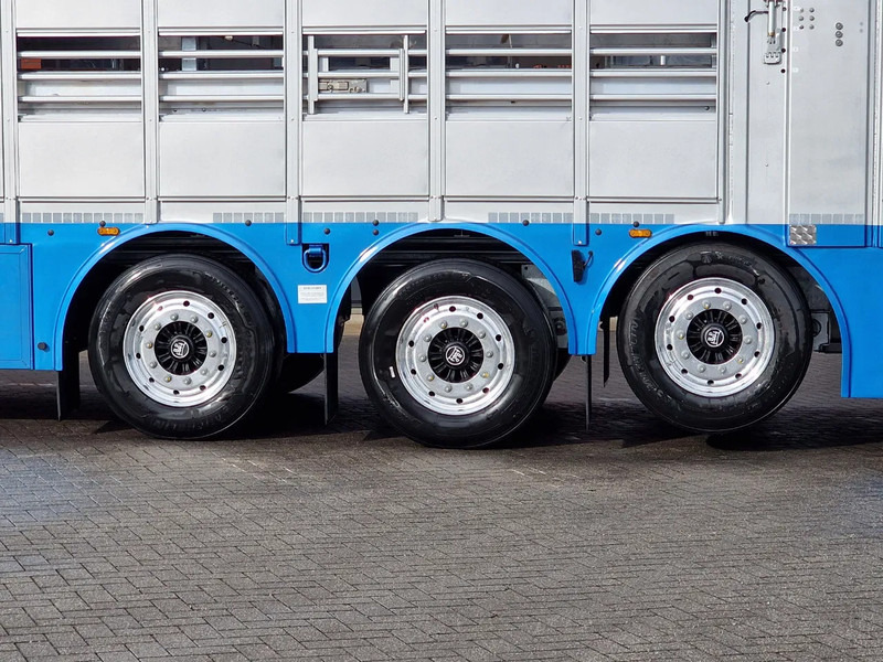 Μίσθωση Pezzaioli New 3 stock livestock trailer 95.4M2 - Water & Ventilation - Lifting floors - Lifting roof - Lift axle Pezzaioli New 3 stock livestock trailer 95.4M2 - Water & Ventilation - Lifting floors - Lifting roof - Lift axle: φωτογραφία 19 Μίσθωση Pezzaioli New 3 stock livestock trailer 95.4M2 - Water & Ventilation - Lifting floors - Lifting roof - Lift axle Pezzaioli New 3 stock livestock trailer 95.4M2 - Water & Ventilation - Lifting floors - Lifting roof - Lift axle: φωτογραφία 19