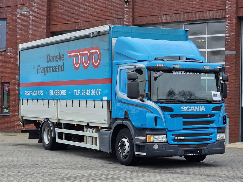 Scania P250 4x2 - Loadlift - Side boards - Full air - Euro 6 - Φορτηγό μουσαμάς: φωτογραφία 1 Scania P250 4x2 - Loadlift - Side boards - Full air - Euro 6 - Φορτηγό μουσαμάς: φωτογραφία 1