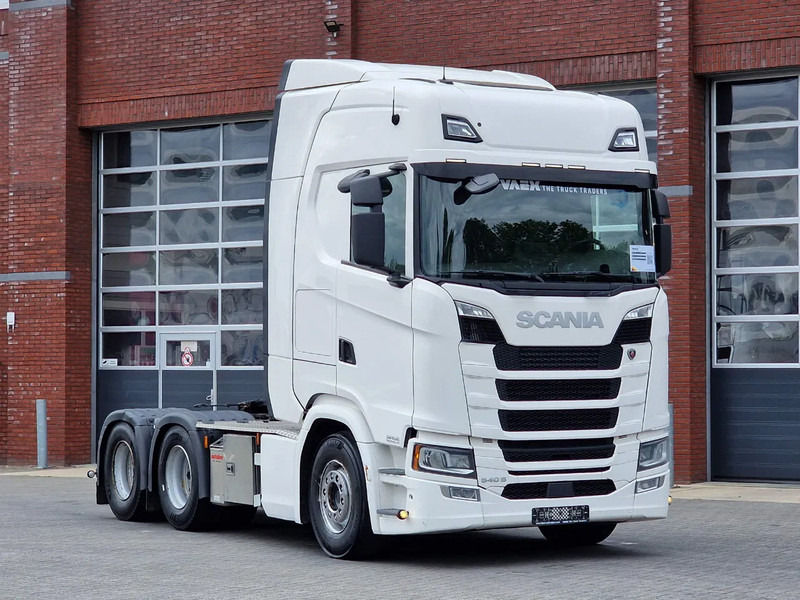 Scania S540 NGS Highline 6x4 - Retarder - Full air - Leather - Led - Fridge - TV - Τράκτορας: φωτογραφία 1 Scania S540 NGS Highline 6x4 - Retarder - Full air - Leather - Led - Fridge - TV - Τράκτορας: φωτογραφία 1