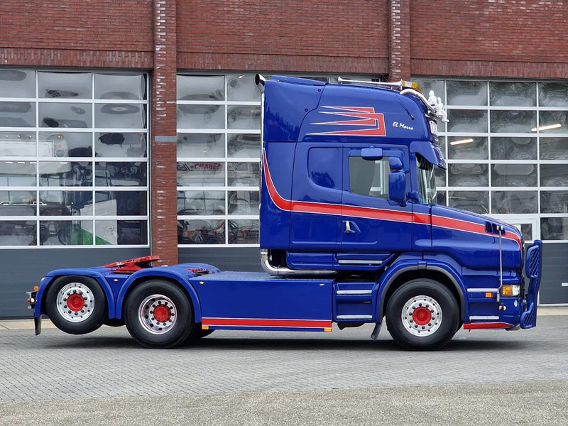 Τράκτορας Scania T580 V8 Topline 6x2 - Original Scania Hauber / Torpedo - Manual gearbox - Show truck - Retarder: φωτογραφία 8 Τράκτορας Scania T580 V8 Topline 6x2 - Original Scania Hauber / Torpedo - Manual gearbox - Show truck - Retarder: φωτογραφία 8