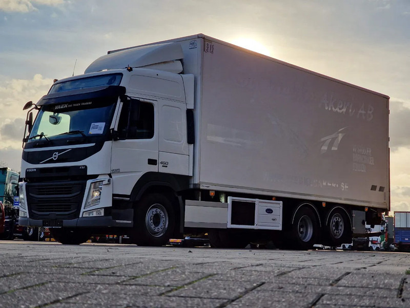 Volvo FM 13.460 Globetrotter 6x2*4 - Frigo Carrier Supra 1150 U MT - Zepro loadlift - Steering axle - Φορτηγό ισοθερμικό: φωτογραφία 3 Volvo FM 13.460 Globetrotter 6x2*4 - Frigo Carrier Supra 1150 U MT - Zepro loadlift - Steering axle - Φορτηγό ισοθερμικό: φωτογραφία 3
