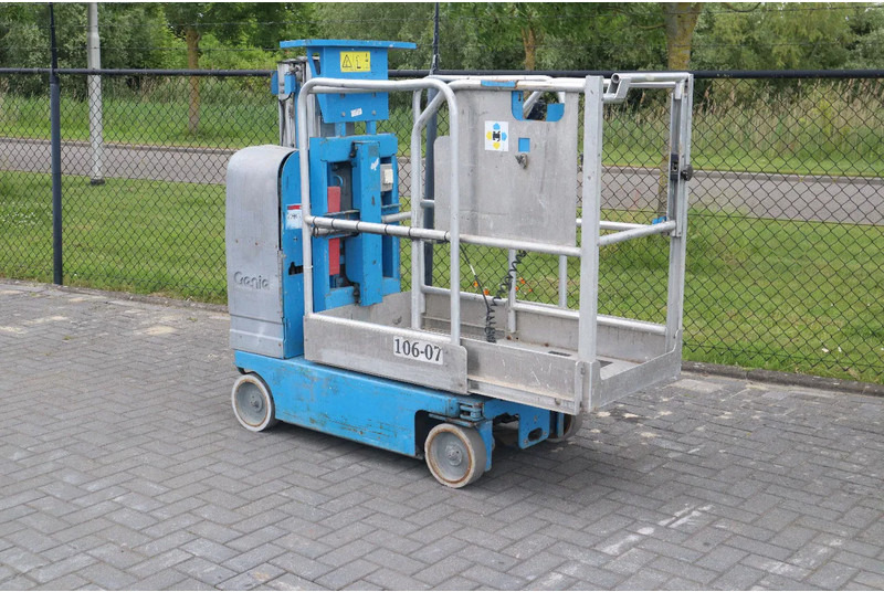 Genie GR-12 | 5.45 METER | 227 KG | MULTIPLE UNITS - Πλατφόρμα εναέρια: φωτογραφία 5 Genie GR-12 | 5.45 METER | 227 KG | MULTIPLE UNITS - Πλατφόρμα εναέρια: φωτογραφία 5