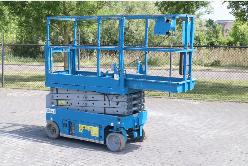 Genie GS-1932 | 7.8 METER | 227 KG - Ψαλιδωτό ανυψωτικό: φωτογραφία 5 Genie GS-1932 | 7.8 METER | 227 KG - Ψαλιδωτό ανυψωτικό: φωτογραφία 5