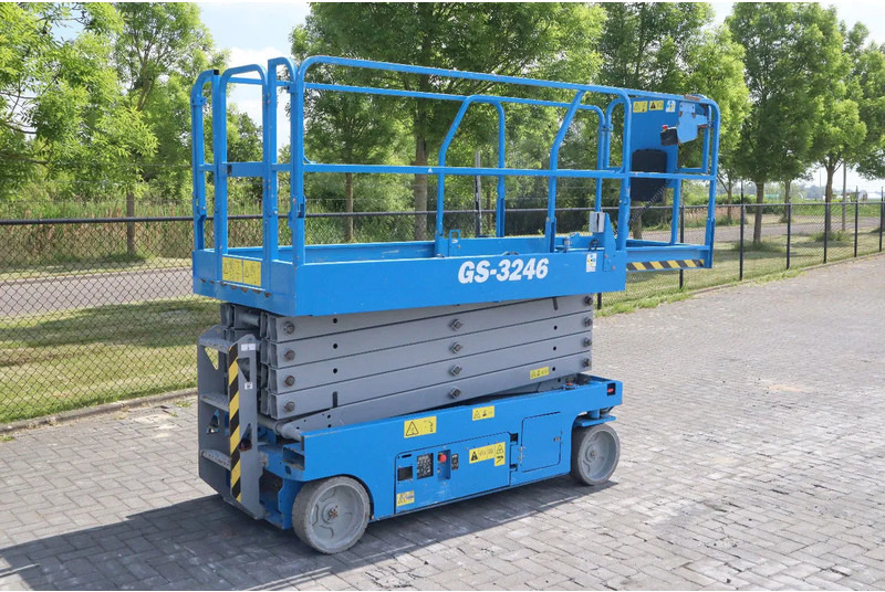 Ψαλιδωτό ανυψωτικό Genie GS-3246 | 12 METER | 318 KG: φωτογραφία 6