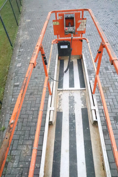 Ψαλιδωτό ανυψωτικό JLG 1930 ES | 7.7 METER | 230 KG: φωτογραφία 14