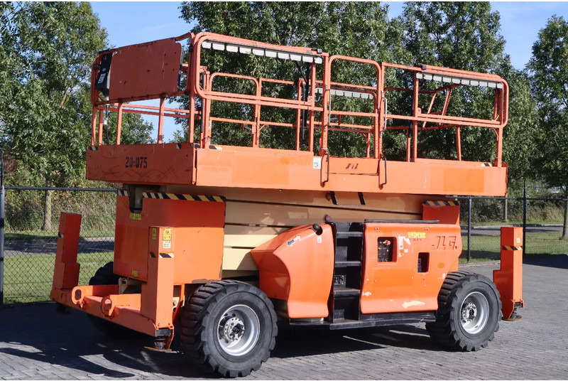 JLG 4394 RT MEGA DECK | 15 METER | 680 KG - Ψαλιδωτό ανυψωτικό: φωτογραφία 2 JLG 4394 RT MEGA DECK | 15 METER | 680 KG - Ψαλιδωτό ανυψωτικό: φωτογραφία 2