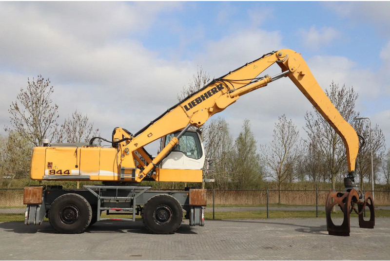 Liebherr A944 C HD | LOG GRAPPLE | HOLZGREIFER | TIMBER - Τροχοφόρος εκσκαφέας: φωτογραφία 4 Liebherr A944 C HD | LOG GRAPPLE | HOLZGREIFER | TIMBER - Τροχοφόρος εκσκαφέας: φωτογραφία 4