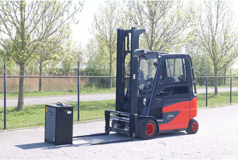 Linde E35 HL-01 | SIDESHIFT | POSITIONERS | LOW HOURS - Ηλεκτροκίνητο περονοφόρο: φωτογραφία 2 Linde E35 HL-01 | SIDESHIFT | POSITIONERS | LOW HOURS - Ηλεκτροκίνητο περονοφόρο: φωτογραφία 2
