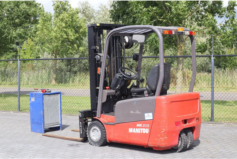 Manitou ME 318 | SIDESHIFT | FORK SPREADERS | TRIPLEX - Ηλεκτροκίνητο περονοφόρο: φωτογραφία 3 Manitou ME 318 | SIDESHIFT | FORK SPREADERS | TRIPLEX - Ηλεκτροκίνητο περονοφόρο: φωτογραφία 3