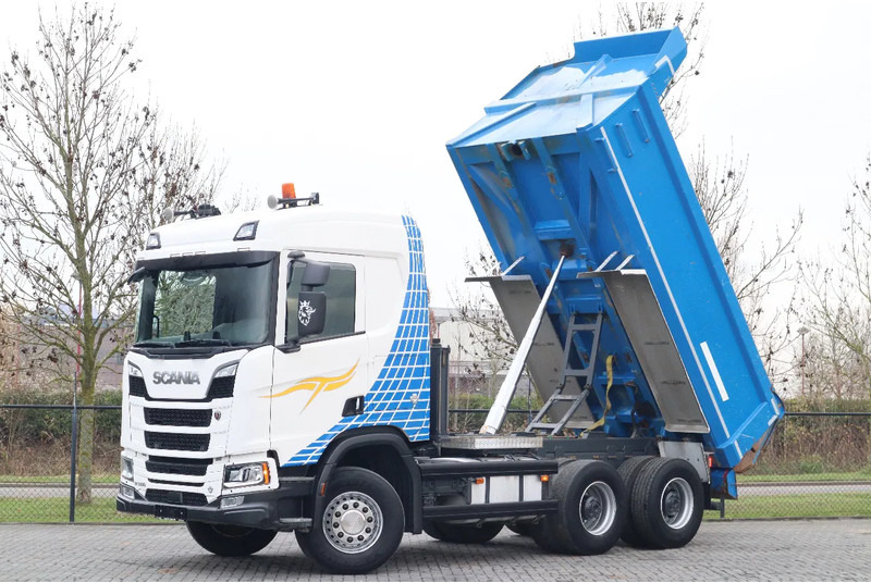 Scania R580 V8 NGS | 6X4 | FULL STEEL | BIG AXLES | RETARDER | EURO 6 - Φορτηγό ανατρεπόμενο: φωτογραφία 1 Scania R580 V8 NGS | 6X4 | FULL STEEL | BIG AXLES | RETARDER | EURO 6 - Φορτηγό ανατρεπόμενο: φωτογραφία 1