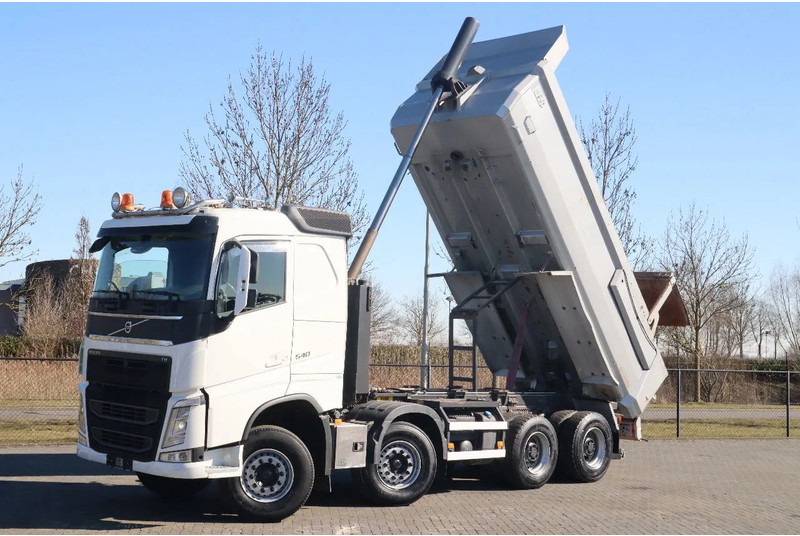 Volvo FH 540 8X4 TANDEMLIFT | BIG AXLES | RETARDER | VDS - Φορτηγό ανατρεπόμενο: φωτογραφία 1 Volvo FH 540 8X4 TANDEMLIFT | BIG AXLES | RETARDER | VDS - Φορτηγό ανατρεπόμενο: φωτογραφία 1