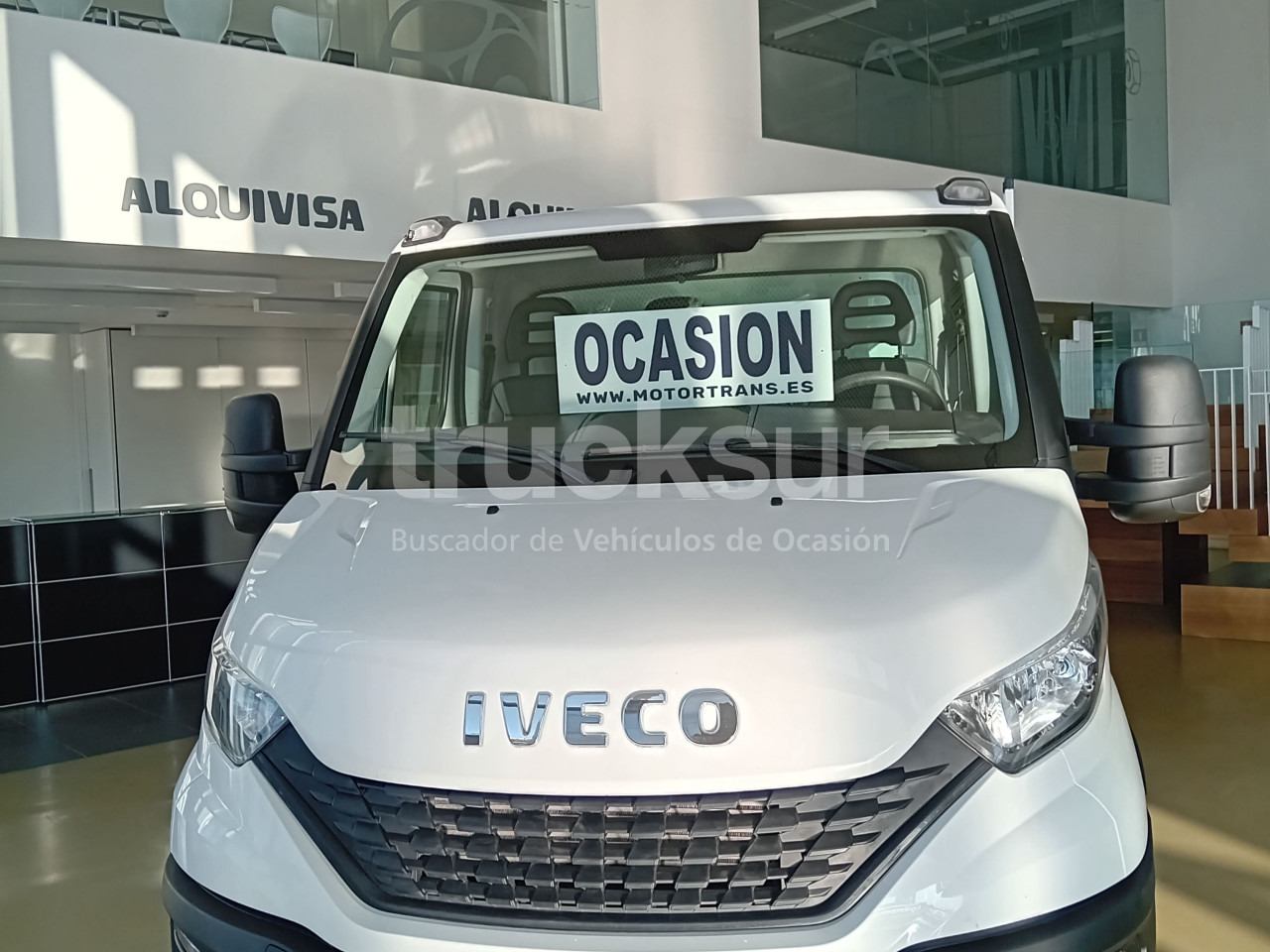 IVECO 35C16H - Μικρό φορτηγό με καρότσα: φωτογραφία 2 IVECO 35C16H - Μικρό φορτηγό με καρότσα: φωτογραφία 2