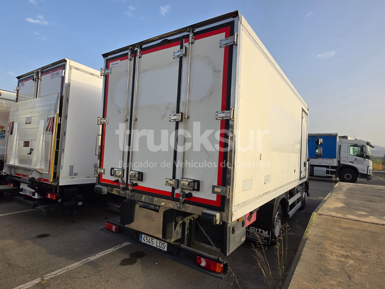 RENAULT D 12.240 FRC-X - Φορτηγό κόφα: φωτογραφία 5 RENAULT D 12.240 FRC-X - Φορτηγό κόφα: φωτογραφία 5