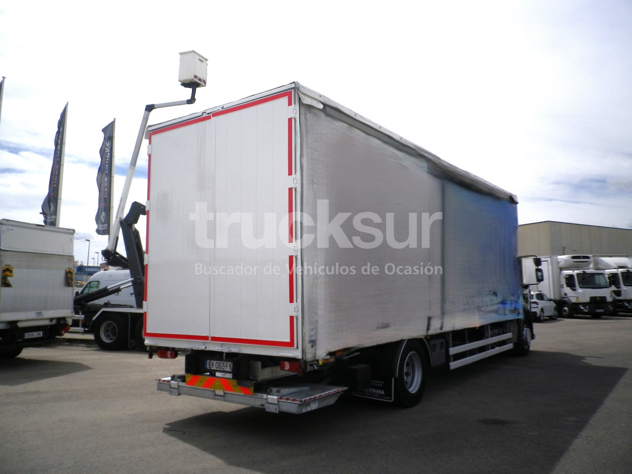 RENAULT D280.18 22P - Φορτηγό μουσαμάς: φωτογραφία 4 RENAULT D280.18 22P - Φορτηγό μουσαμάς: φωτογραφία 4