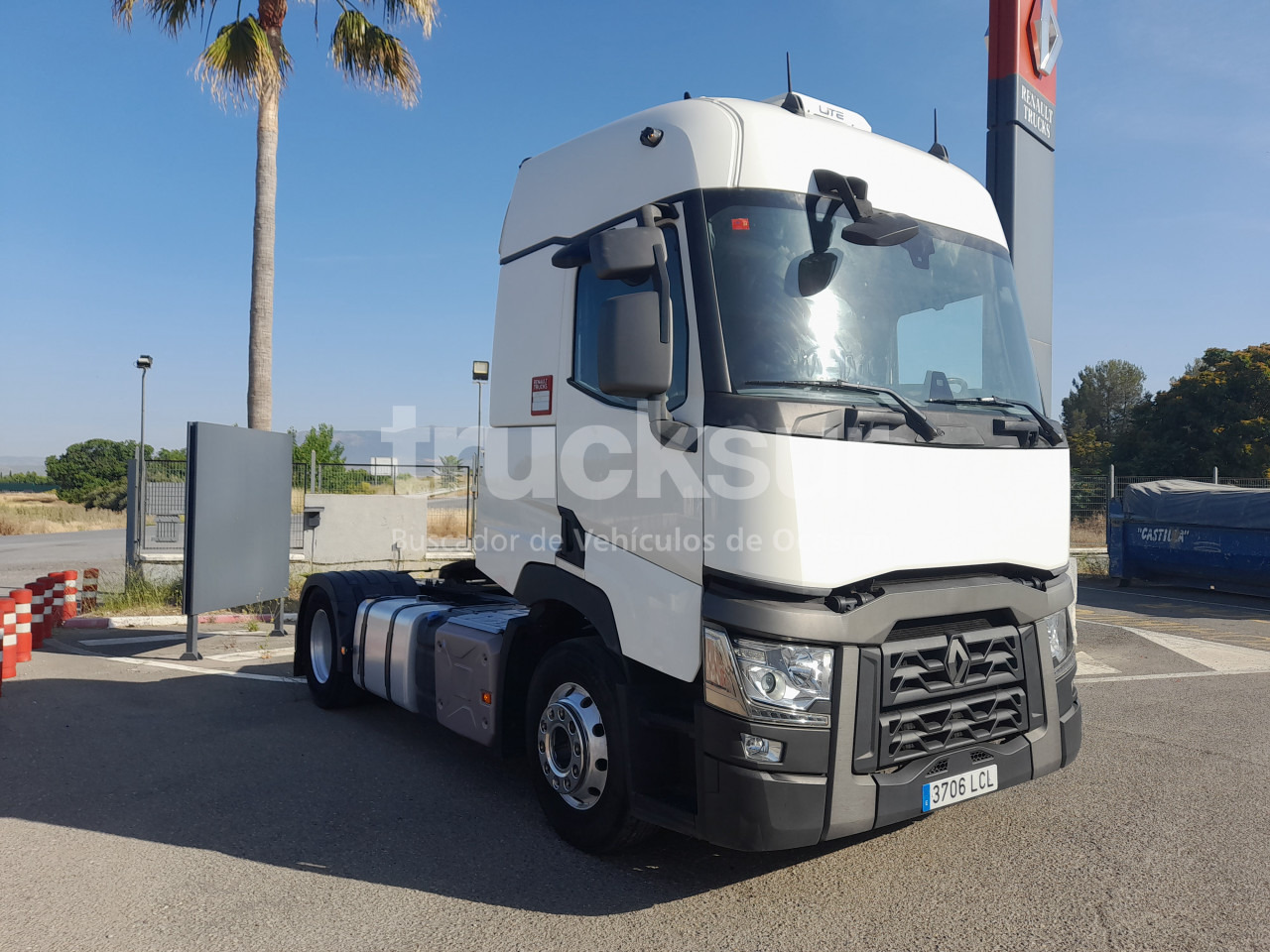 RENAULT T480 SLEEPER CAB - Τράκτορας: φωτογραφία 3 RENAULT T480 SLEEPER CAB - Τράκτορας: φωτογραφία 3