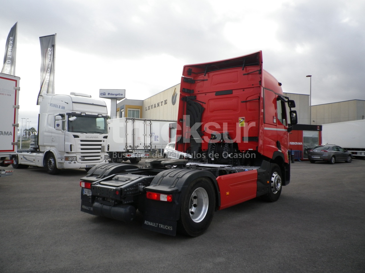 RENAULT T520 SLEEPER CAB - Τράκτορας: φωτογραφία 5 RENAULT T520 SLEEPER CAB - Τράκτορας: φωτογραφία 5