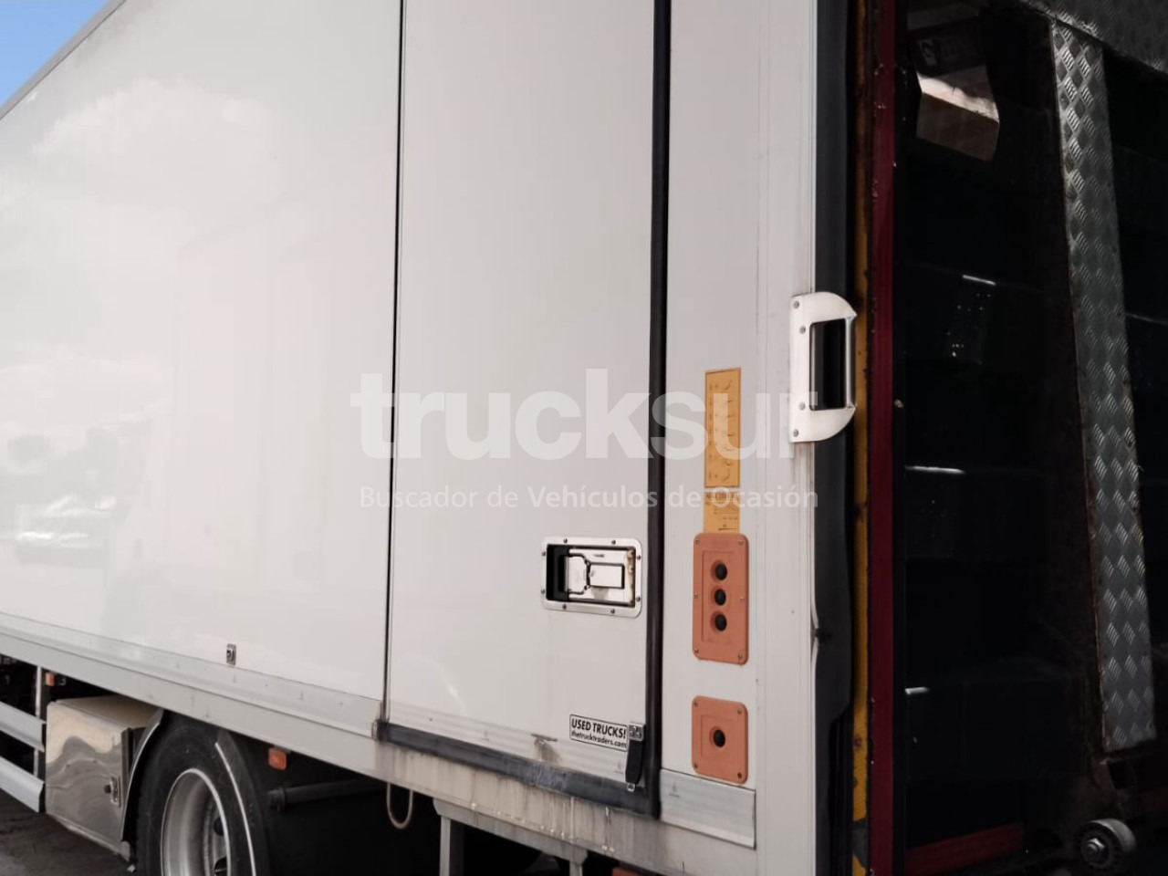 Φορτηγό ψυγείο VOLVO FL290: φωτογραφία 15