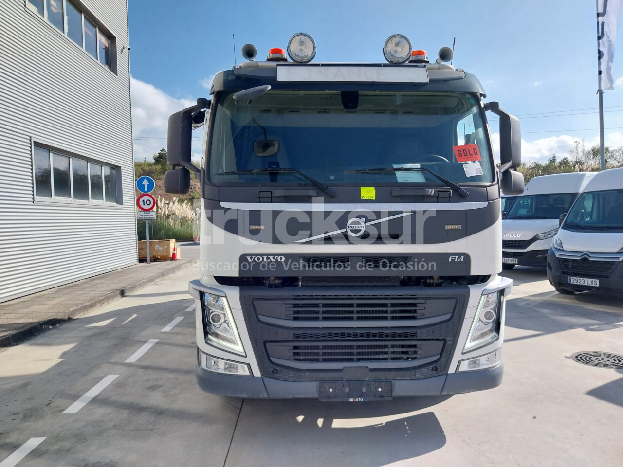 VOLVO FM 330HP - Φορτηγό καδοφόρος φορτωτής: φωτογραφία 2 VOLVO FM 330HP - Φορτηγό καδοφόρος φορτωτής: φωτογραφία 2
