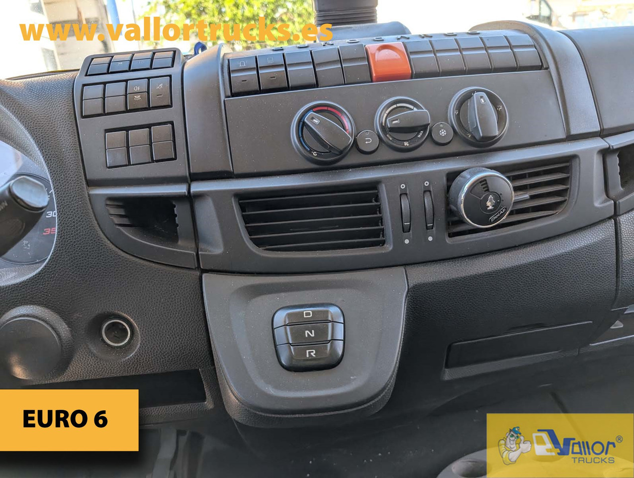 IVECO Eurocargo 90E220 - Φορτηγό κόφα: φωτογραφία 5 IVECO Eurocargo 90E220 - Φορτηγό κόφα: φωτογραφία 5
