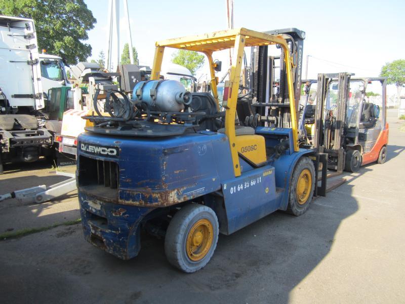 Daewoo G50SC-5 - Υγραεριοκίνητο περονοφόρο: φωτογραφία 2 Daewoo G50SC-5 - Υγραεριοκίνητο περονοφόρο: φωτογραφία 2