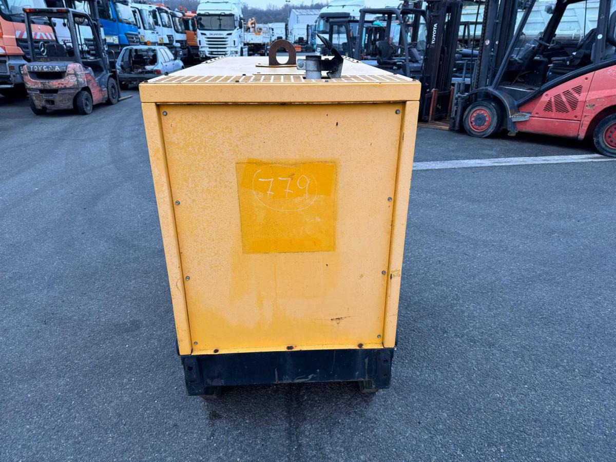 Doosan G20 - Βιομηχανική γεννήτρια: φωτογραφία 2 Doosan G20 - Βιομηχανική γεννήτρια: φωτογραφία 2