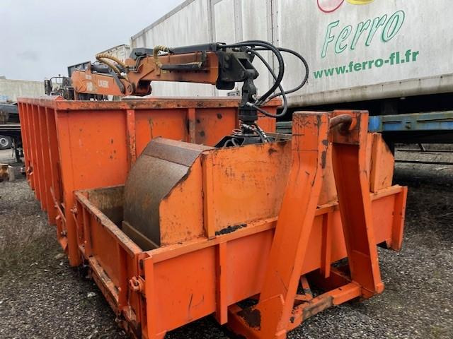 FOREZ BENNE BENNE ET GRUE SUR BERCE - Κοντέινερ τύπου γάντζου: φωτογραφία 2 FOREZ BENNE BENNE ET GRUE SUR BERCE - Κοντέινερ τύπου γάντζου: φωτογραφία 2
