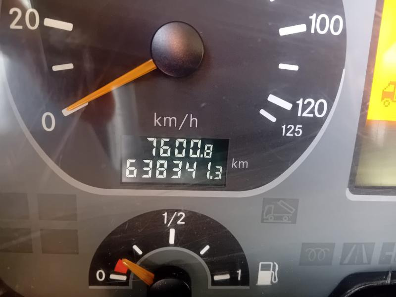 Mercedes Actros 3350 - Τράκτορας: φωτογραφία 5 Mercedes Actros 3350 - Τράκτορας: φωτογραφία 5