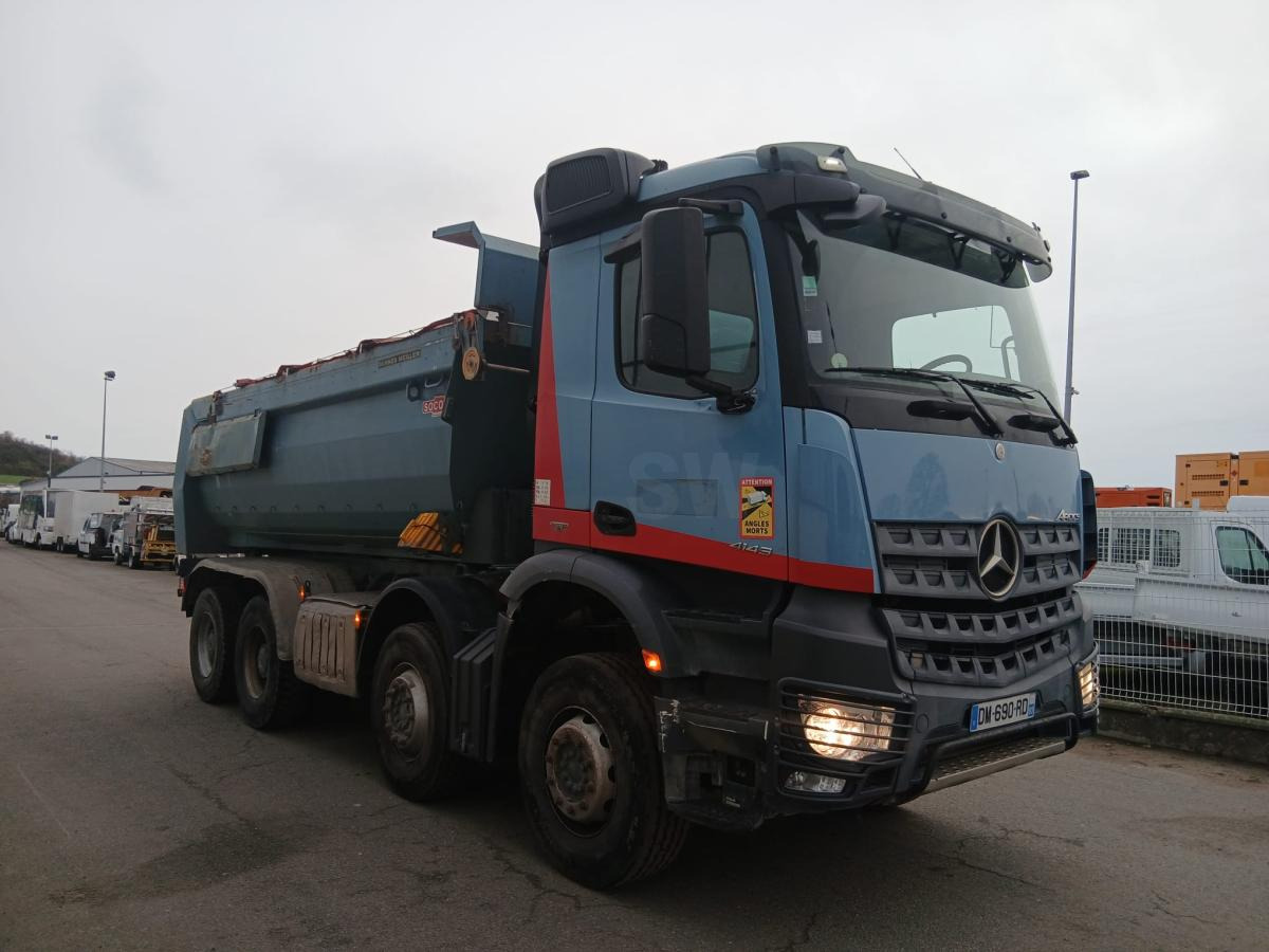 Mercedes Arocs 4143 - Φορτηγό ανατρεπόμενο: φωτογραφία 3 Mercedes Arocs 4143 - Φορτηγό ανατρεπόμενο: φωτογραφία 3