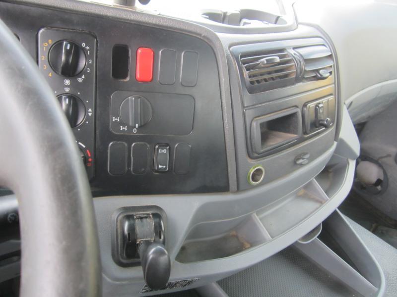 Φορτηγό ανατρεπόμενο Mercedes Axor 3240: φωτογραφία 9 Φορτηγό ανατρεπόμενο Mercedes Axor 3240: φωτογραφία 9