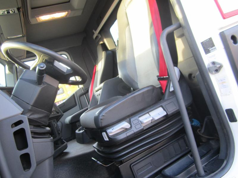 Φορτηγό ανατρεπόμενο Renault Gamme C 380: φωτογραφία 16