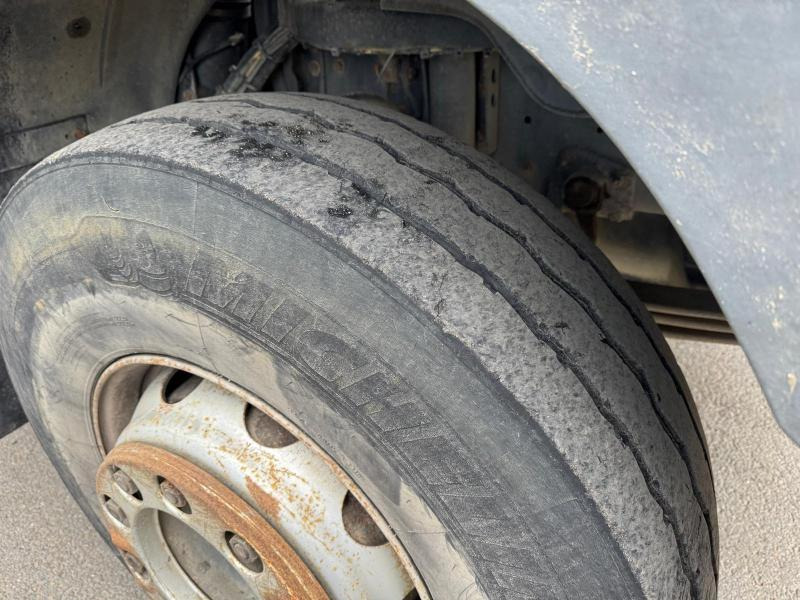 Renault Kerax 340 - Φορτηγό ανατρεπόμενο: φωτογραφία 5 Renault Kerax 340 - Φορτηγό ανατρεπόμενο: φωτογραφία 5